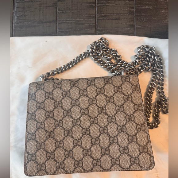 Gucci Dionysus GG Small Shoulder Bag - Picture 2 of 16